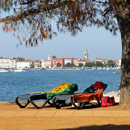 With Parking Space - 6923 Porec