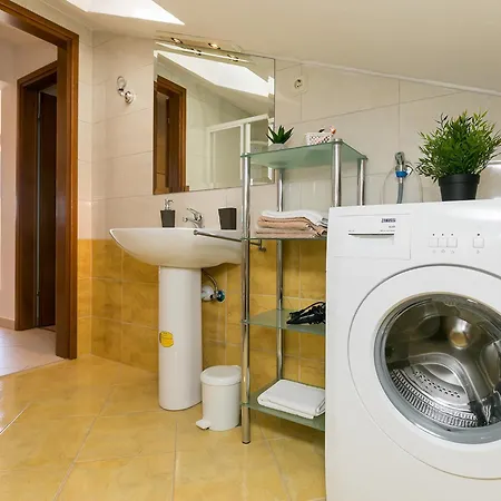 With Parking Space - 6923 Апартаменты